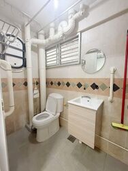 Blk 323 Woodlands Street 32 (Woodlands), HDB Executive #572922571